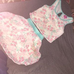 Make an offer! Two piece 👗 dress ;girls